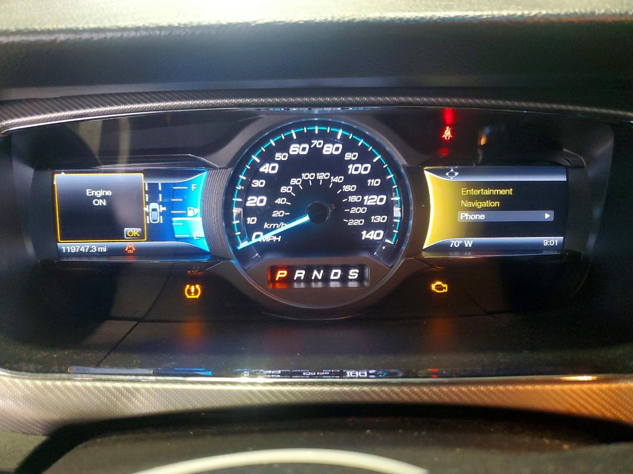 2014 FORD TAURUS SHO photo 9