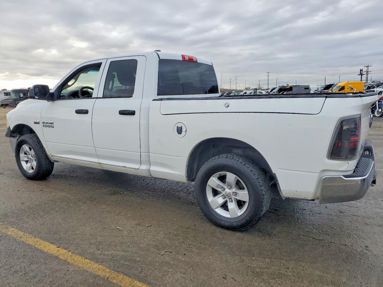 2015 RAM 1500 ST photo 2
