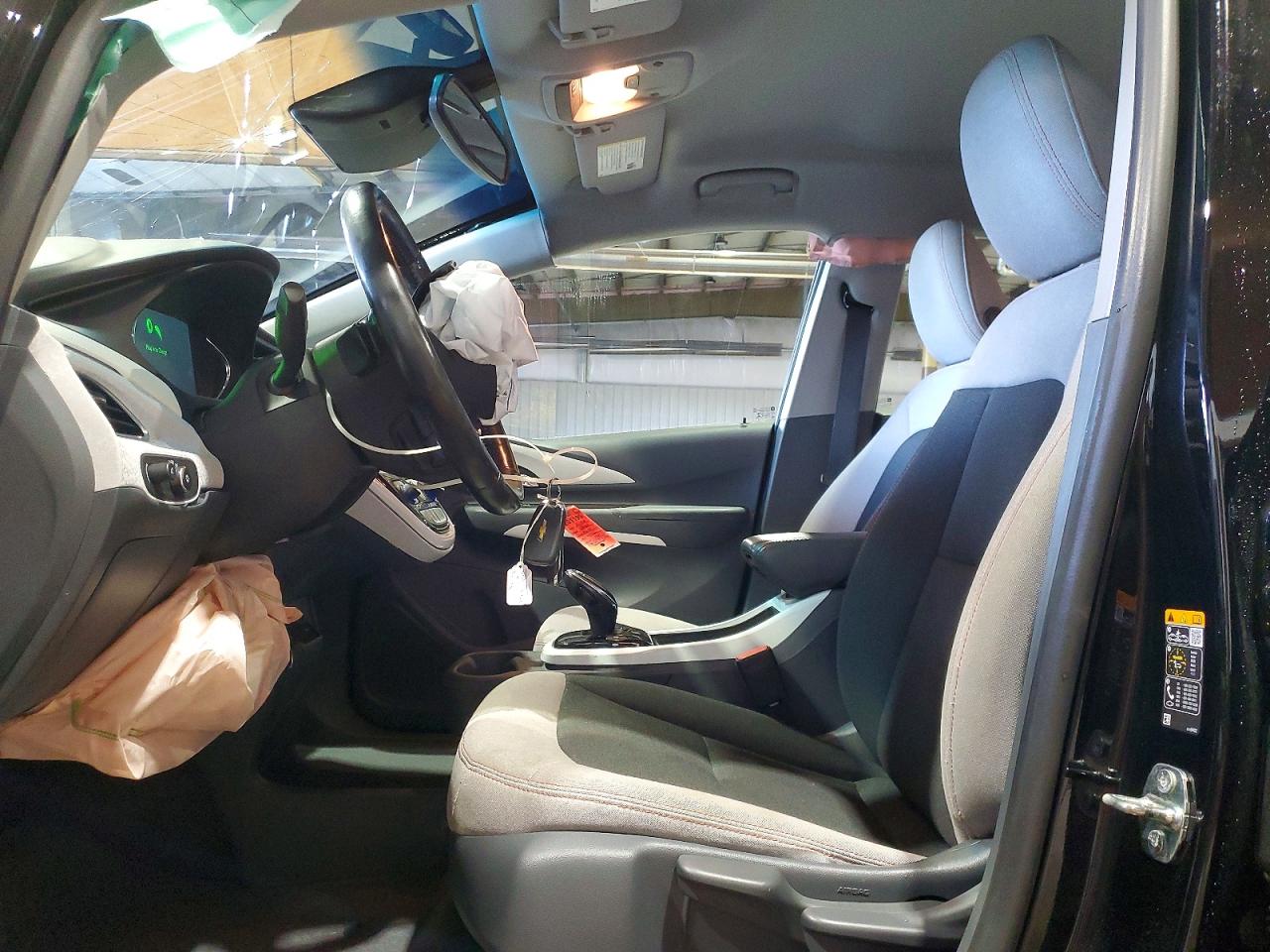 2020 CHEVROLET BOLT EV LT photo 7