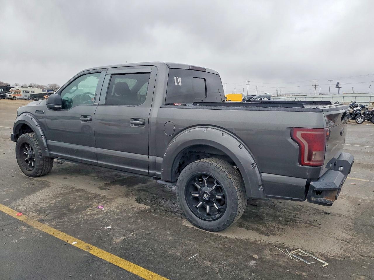 2015 FORD F150 SUPERCREW photo 2