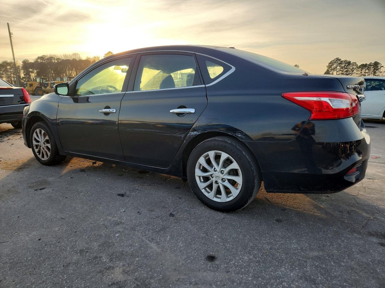 2019 NISSAN SENTRA S photo 2
