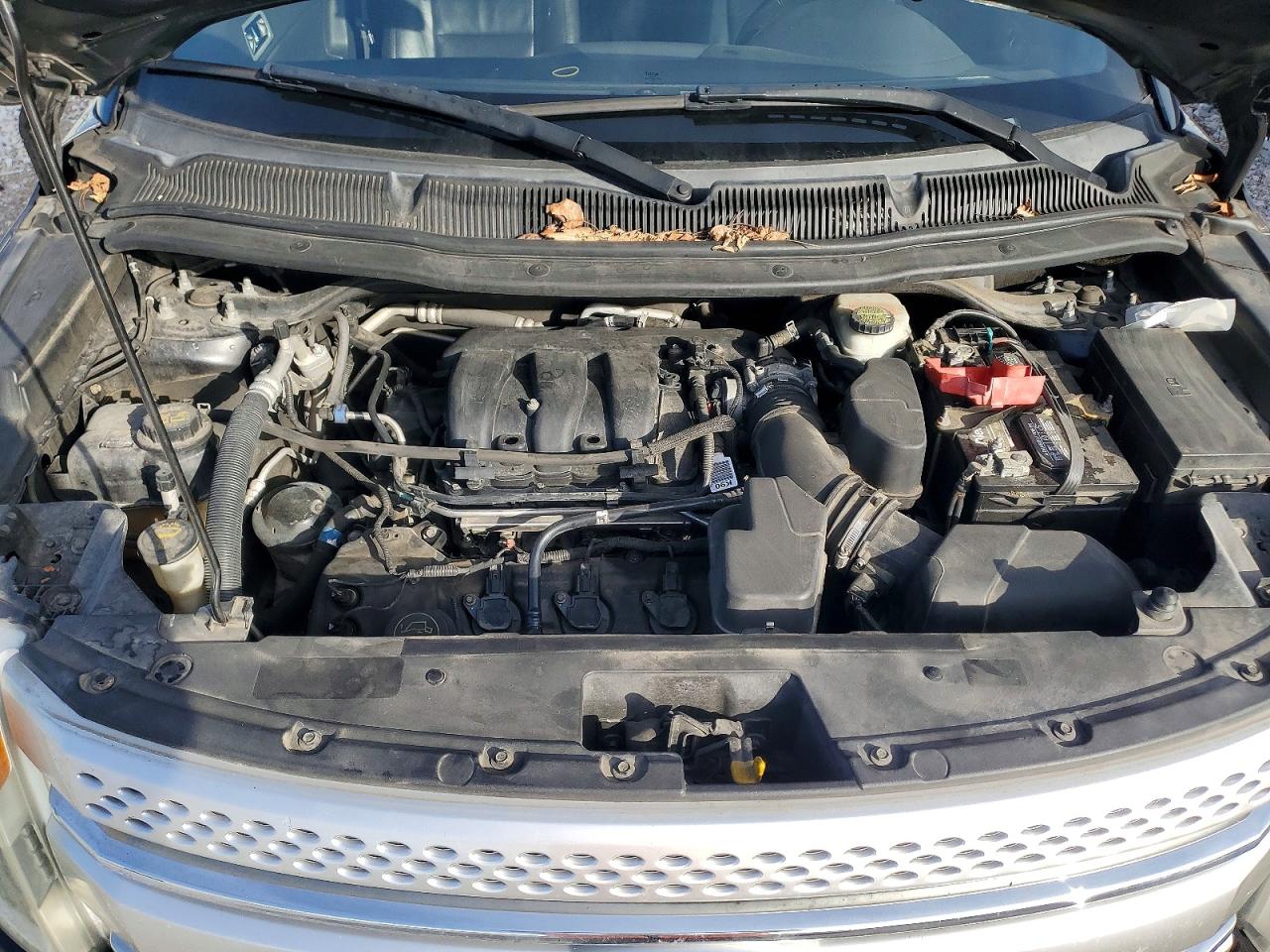 2015 FORD EXPLORER XLT photo 12