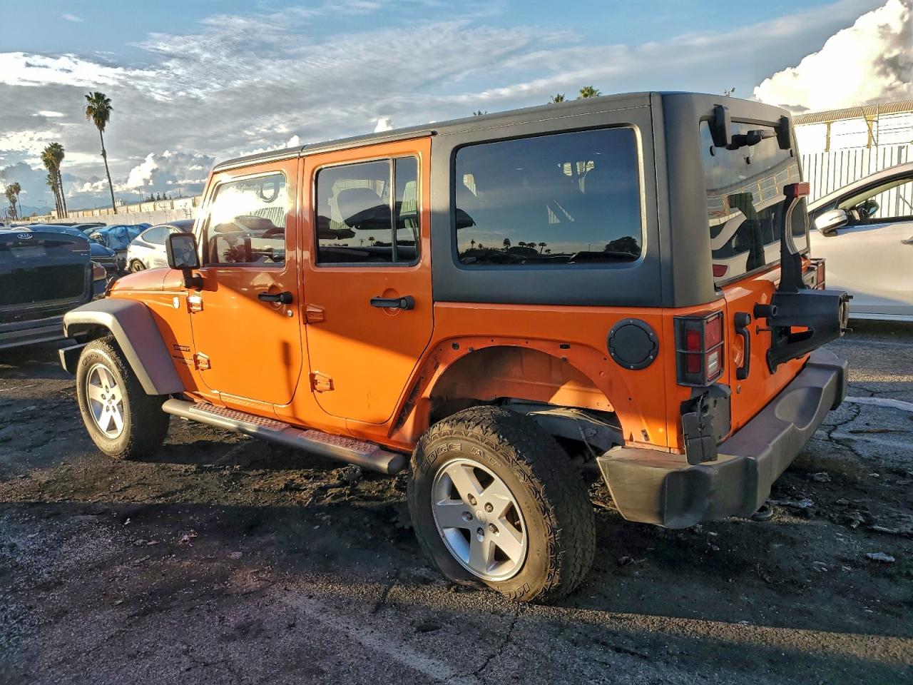 2012 JEEP WRANGLER UNLIMITED SPORT photo 2