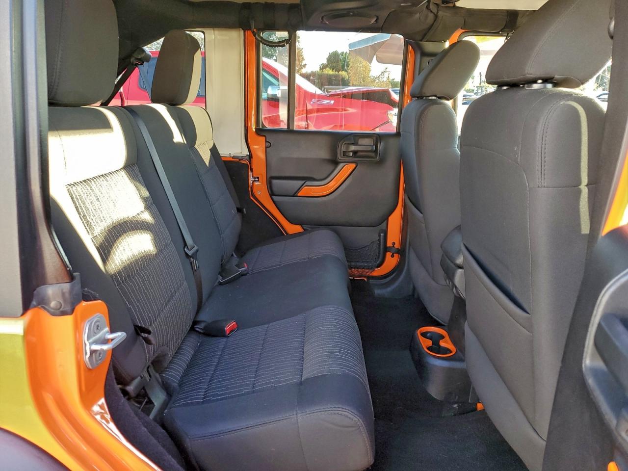 2012 JEEP WRANGLER UNLIMITED SPORT photo 11