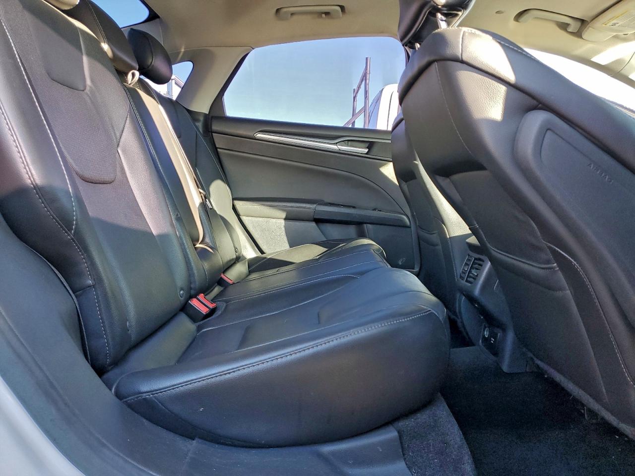 2016 FORD FUSION TITANIUM PHEV photo 10