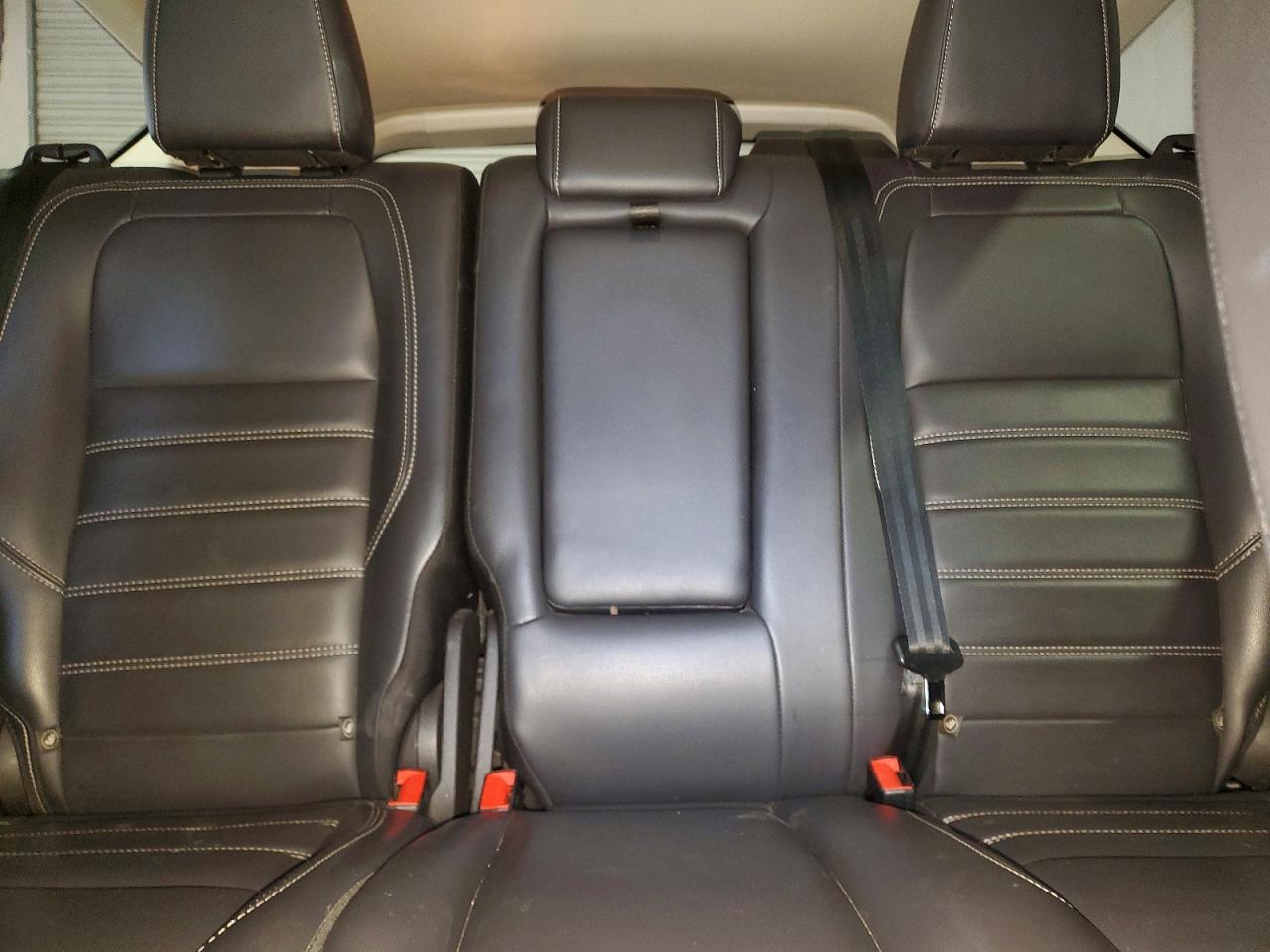 2019 FORD ESCAPE SEL photo 10