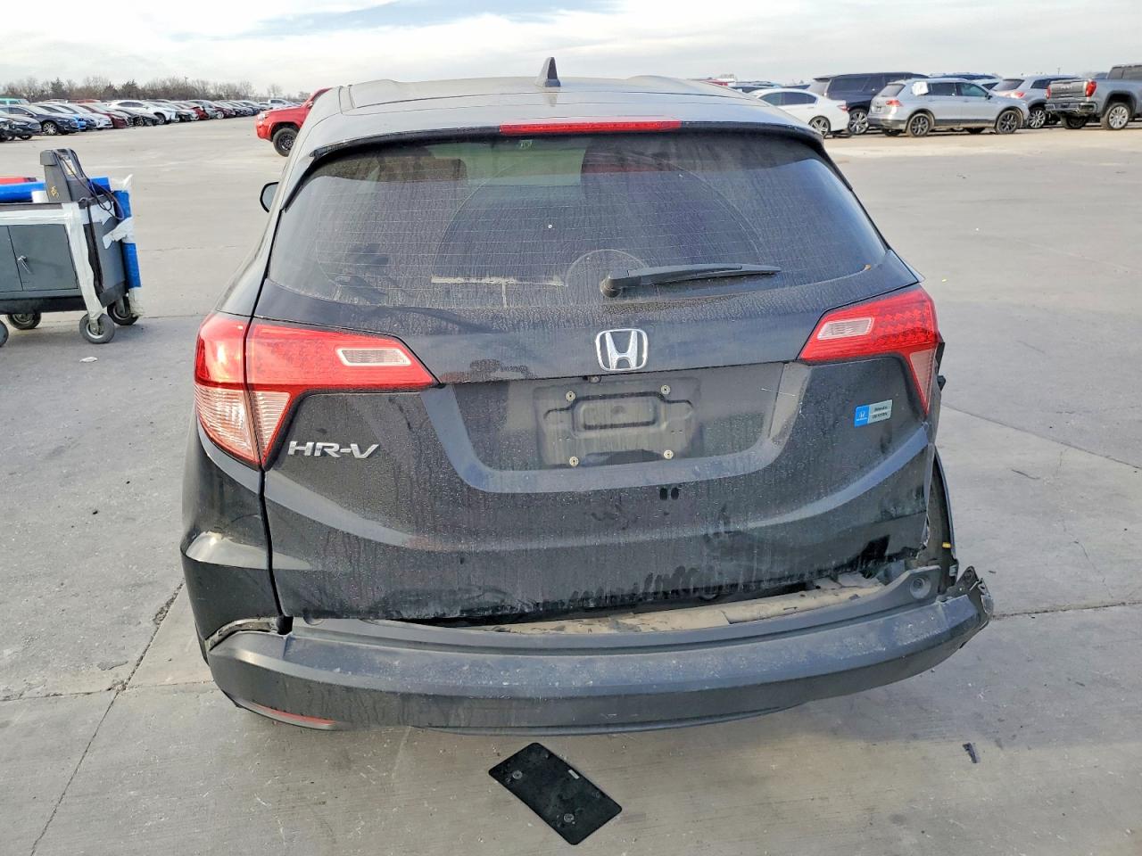 2016 HONDA HR-V LX photo 6