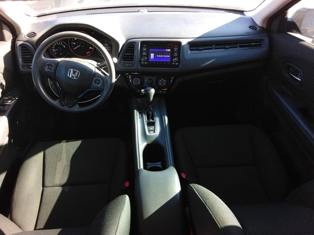 2016 HONDA HR-V LX photo 8