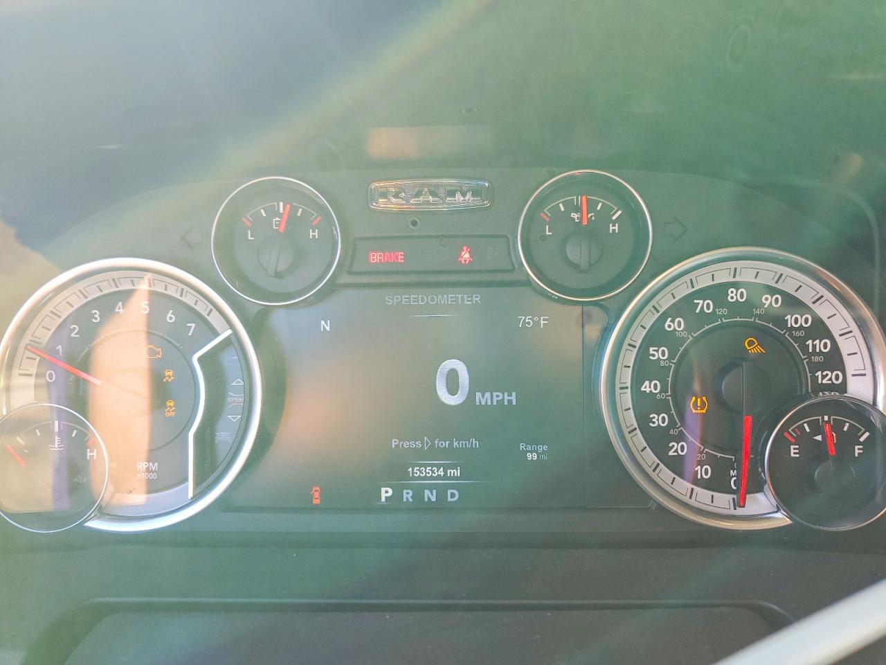 2019 RAM 1500 CLASSIC SLT photo 9