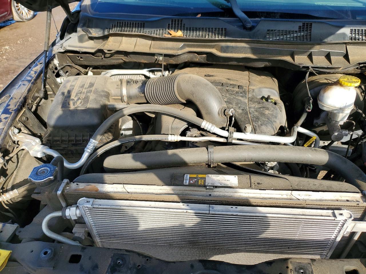 2019 RAM 1500 CLASSIC SLT photo 11