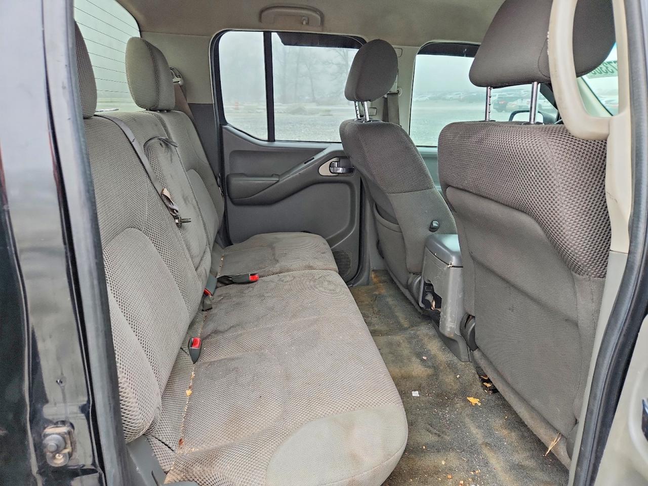 2005 NISSAN FRONTIER CREW CAB LE photo 10