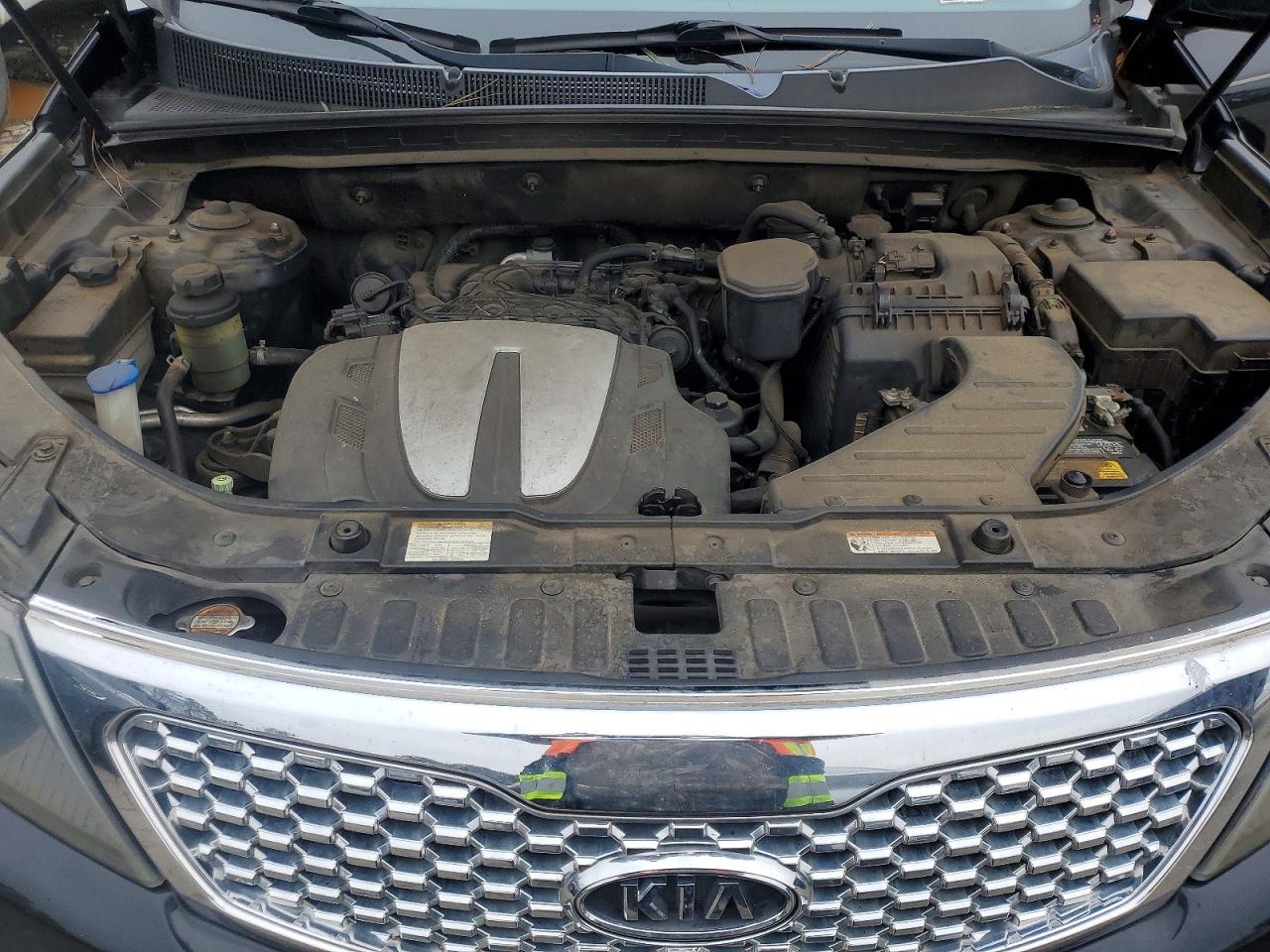 2012 KIA SORENTO BASE photo 11