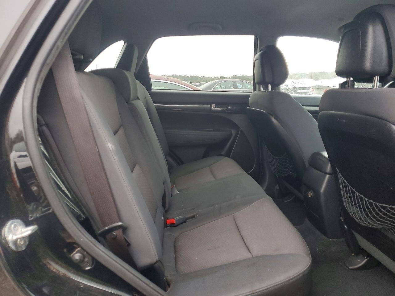 2012 KIA SORENTO BASE photo 10