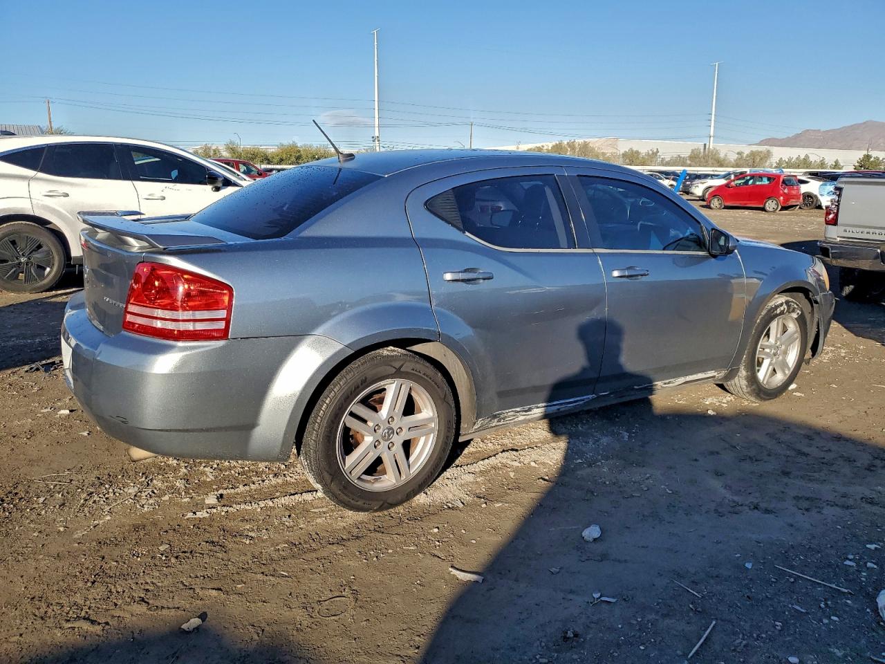 2010 DODGE AVENGER EXPRESS photo 3