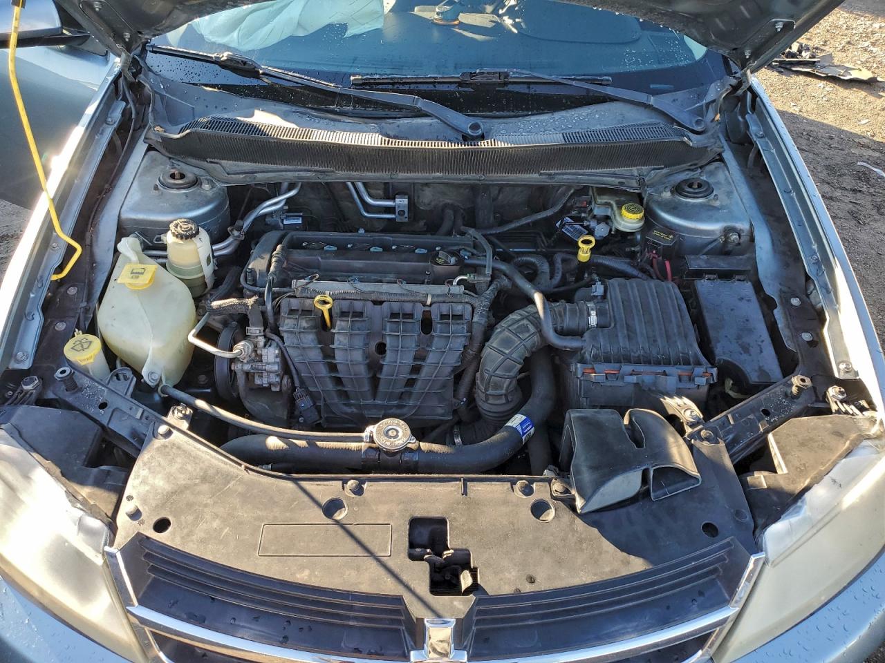 2010 DODGE AVENGER EXPRESS photo 11