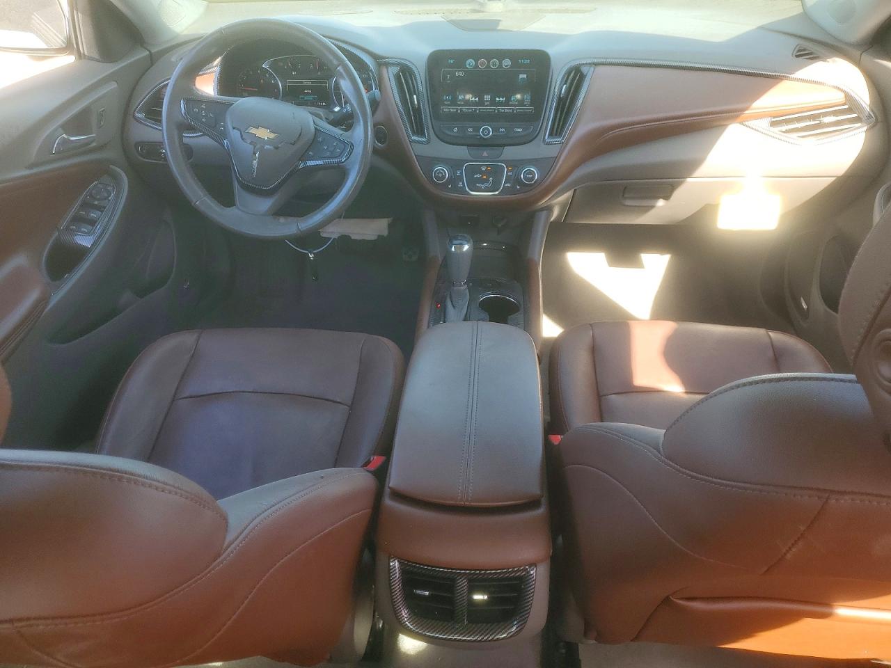 2017 CHEVROLET MALIBU LT photo 8