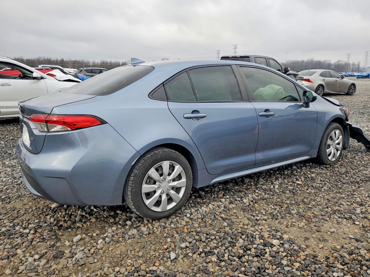 2022 TOYOTA COROLLA LE photo 3