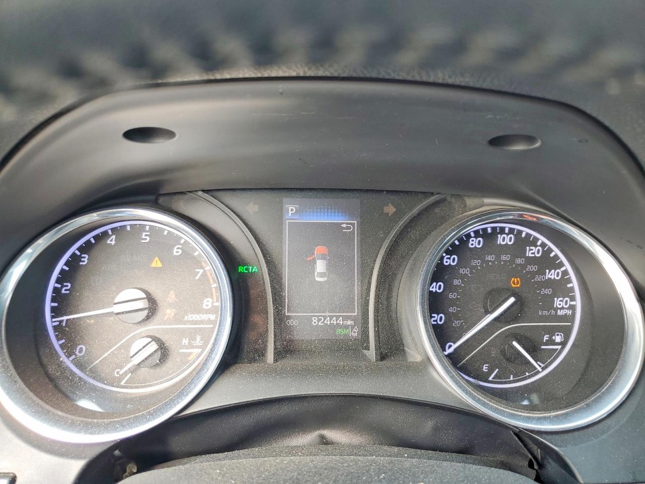 2019 TOYOTA CAMRY L photo 9