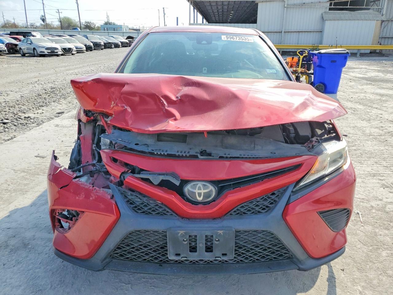 2019 TOYOTA CAMRY L photo 5
