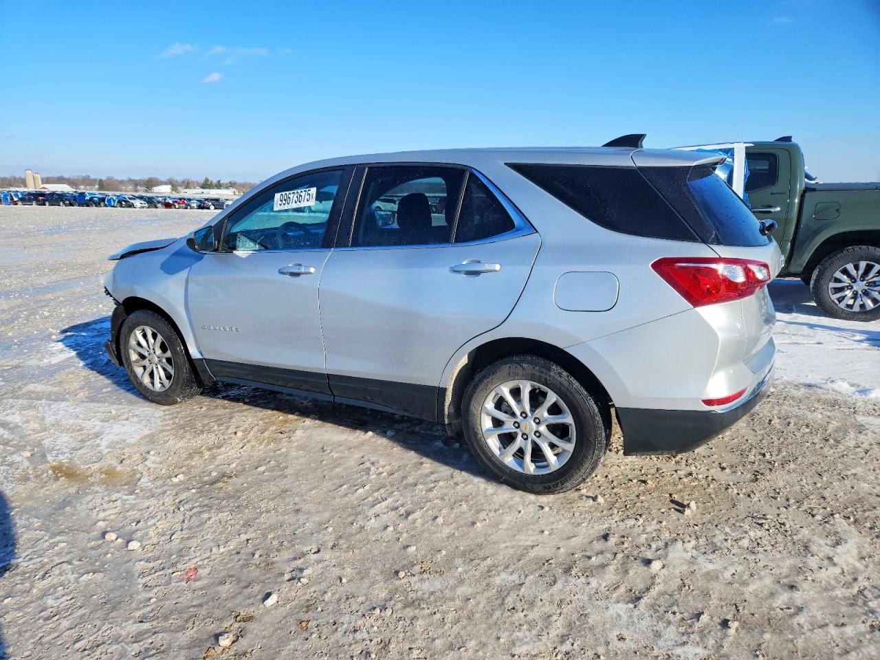 2021 CHEVROLET EQUINOX LT photo 2