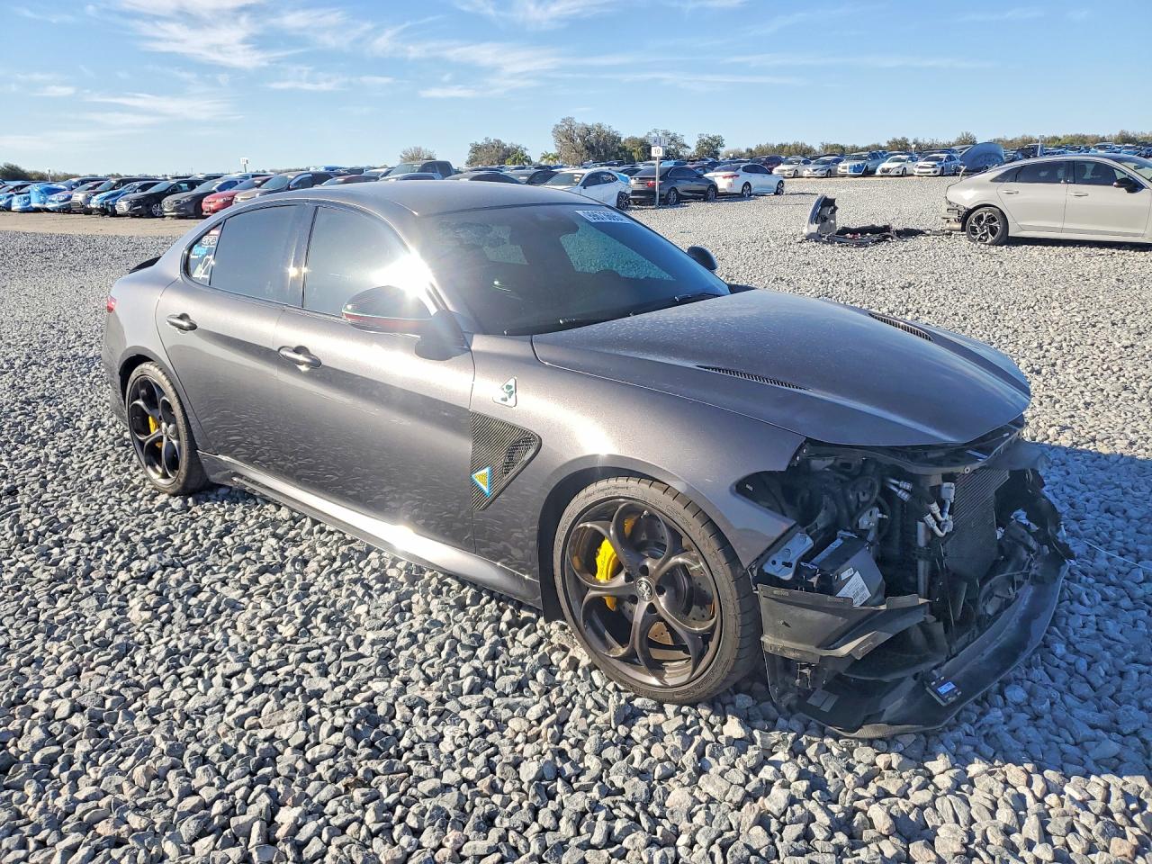 2021 ALFA ROMEO GIULIA QUADRIFOGLIO photo 4