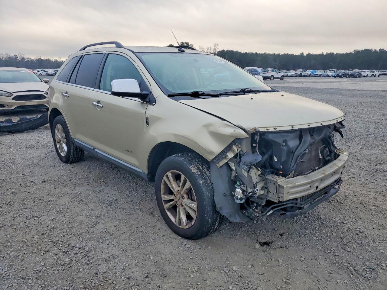 2010 LINCOLN MKX photo 4