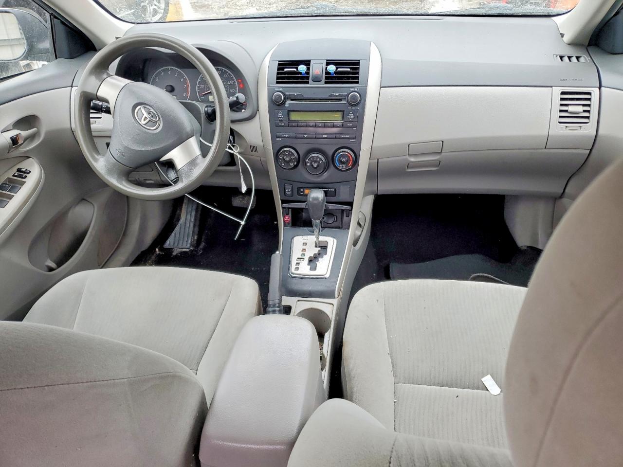 2010 TOYOTA COROLLA BASE photo 8