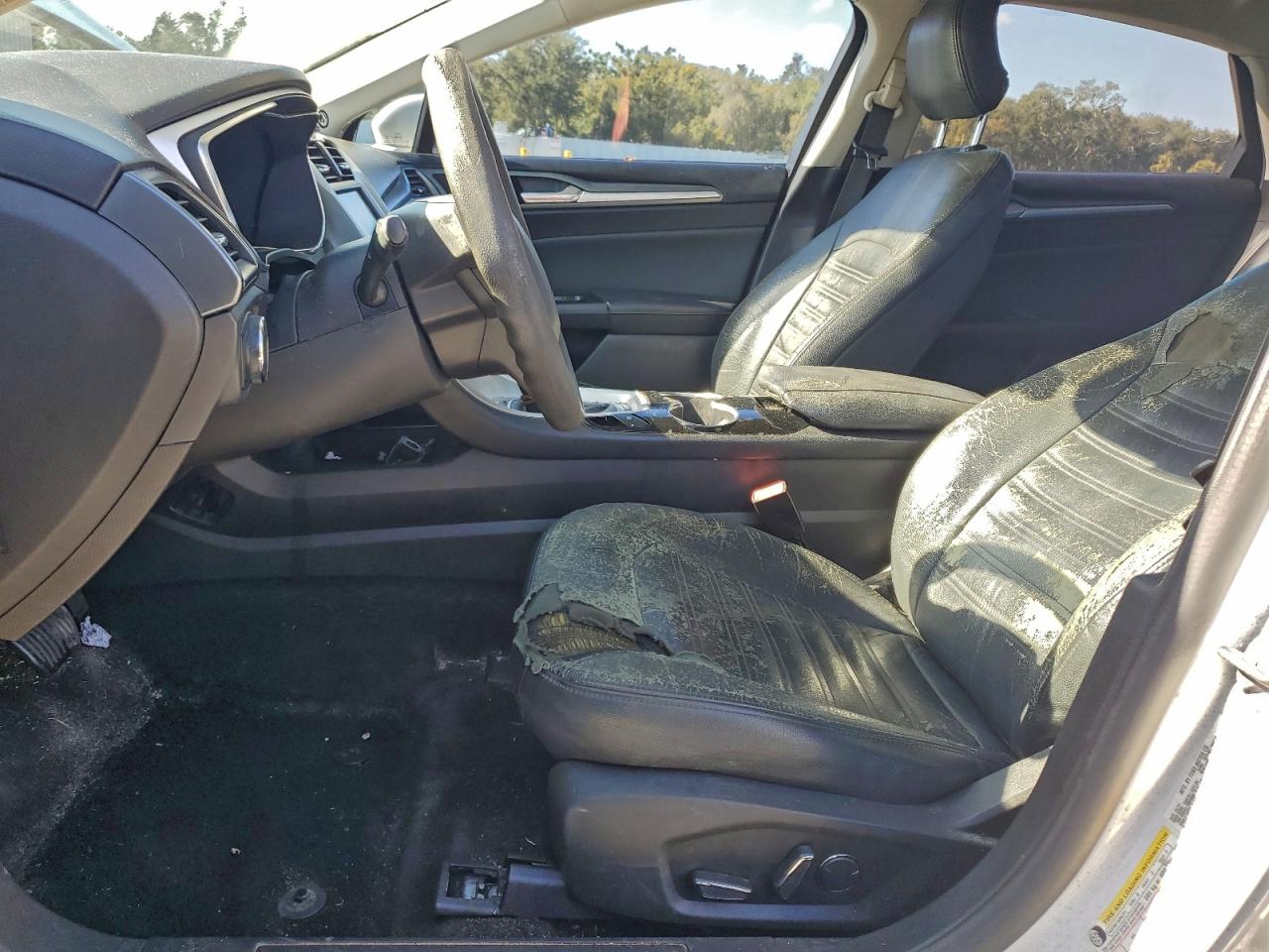 2016 FORD FUSION SE photo 13