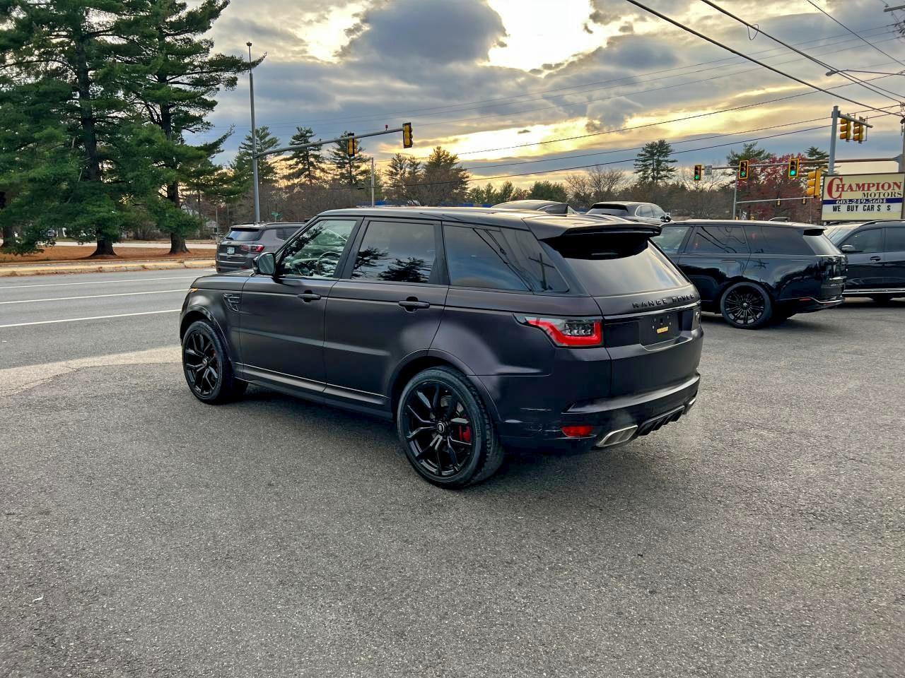 2020 LAND ROVER RANGE ROVER SPORT SVR photo 3