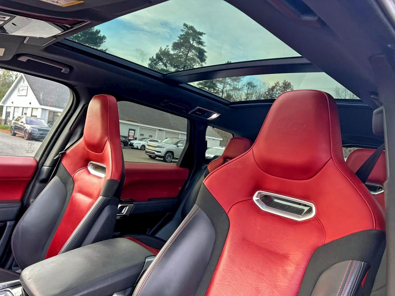 2020 LAND ROVER RANGE ROVER SPORT SVR photo 9
