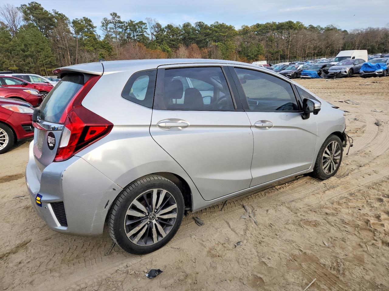 2015 HONDA FIT EX photo 3