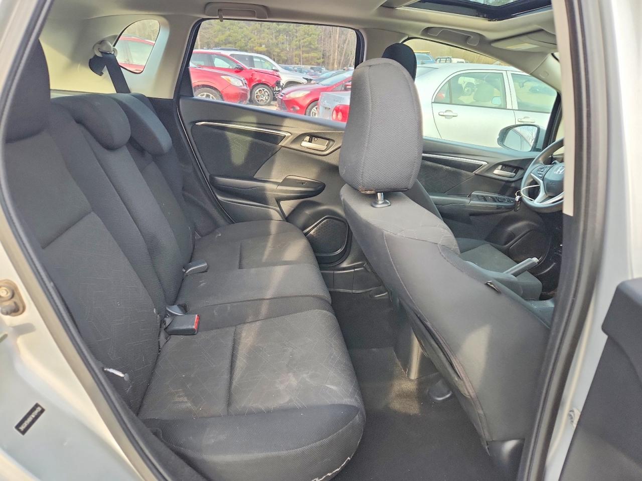 2015 HONDA FIT EX photo 11