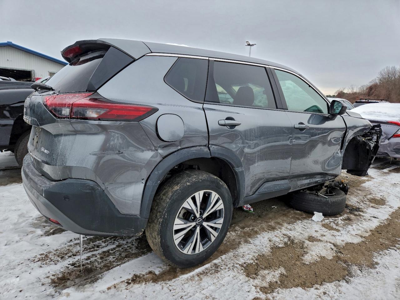 2023 NISSAN ROGUE SV photo 3