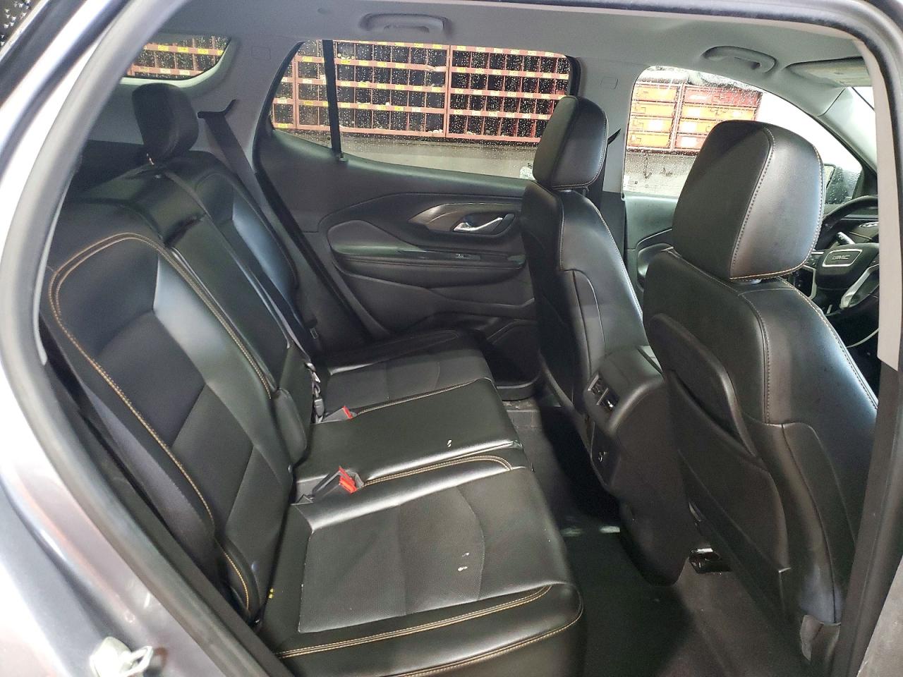 2018 GMC TERRAIN SLT photo 10