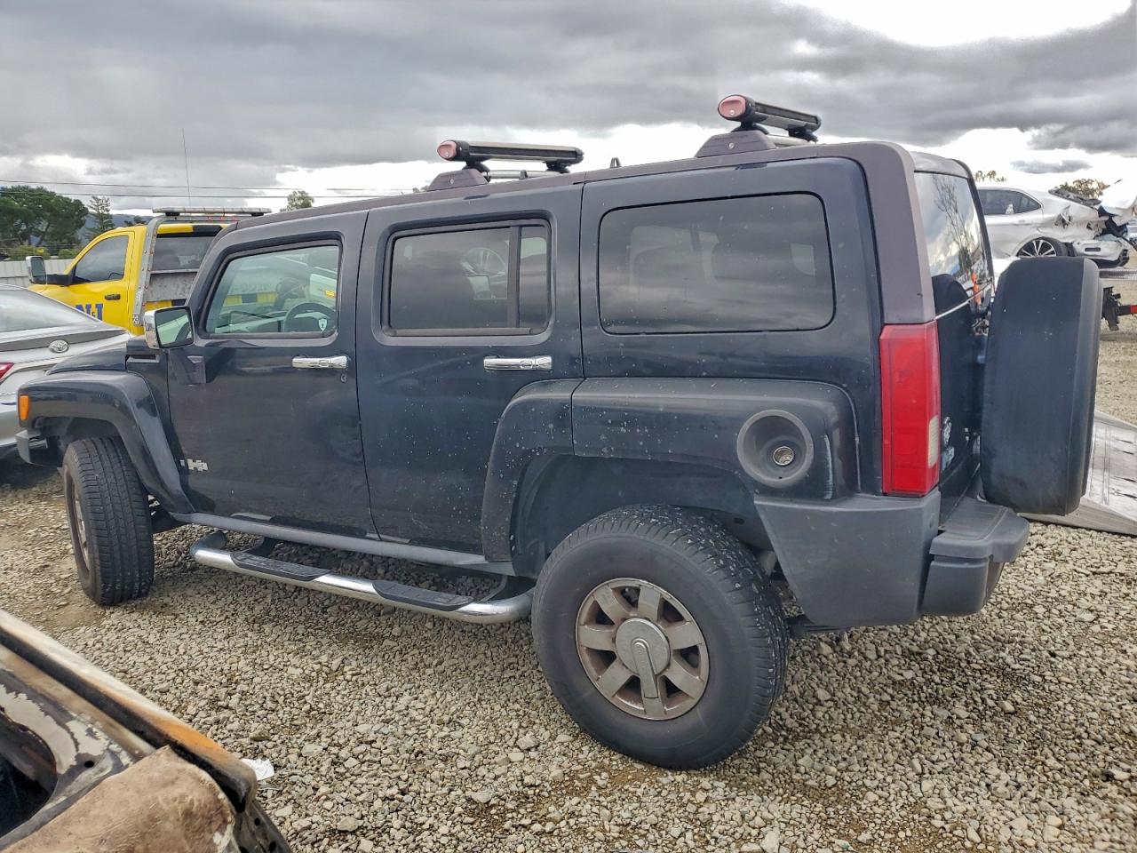 2006 HUMMER H3 photo 2