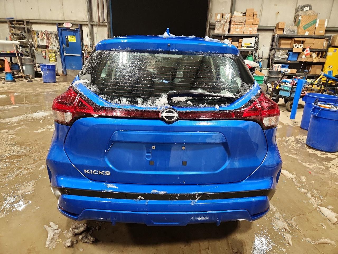 2023 NISSAN KICKS S photo 6