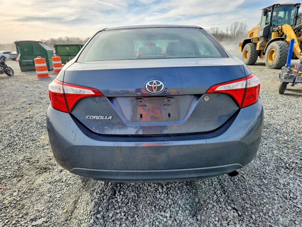 2015 TOYOTA COROLLA L photo 6