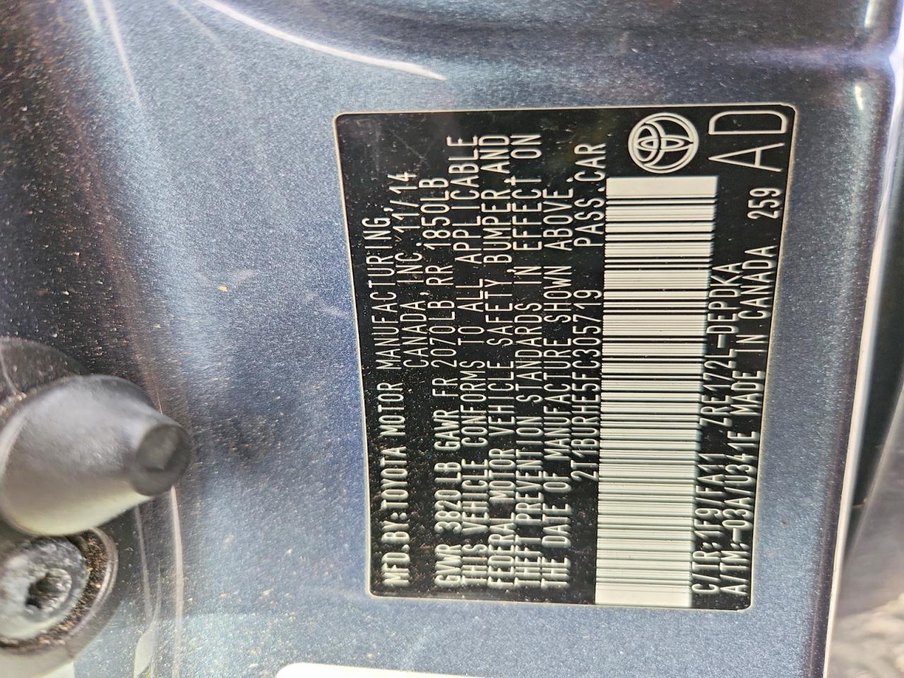 2015 TOYOTA COROLLA L photo 12