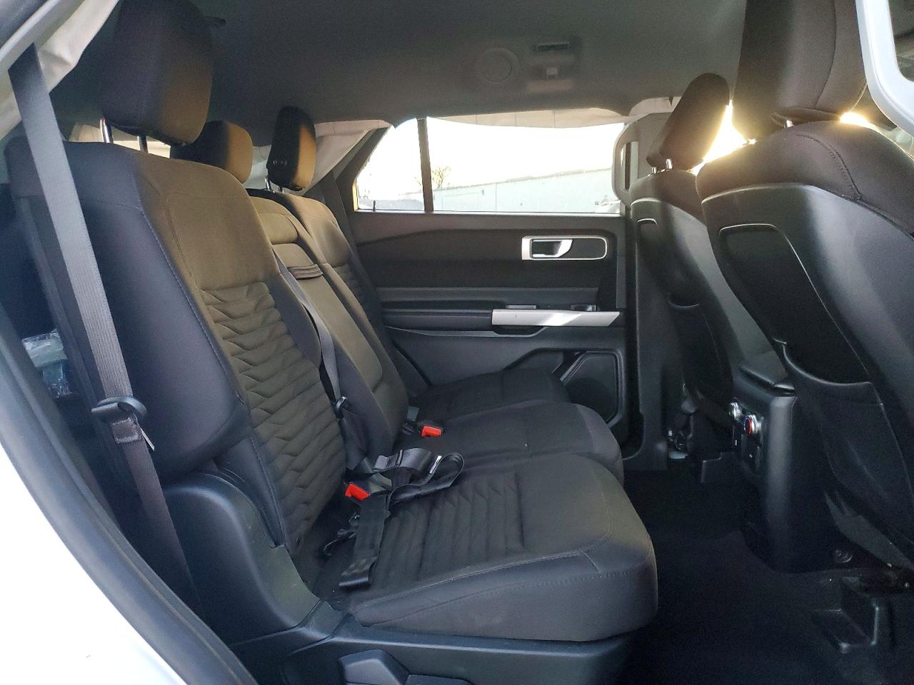 2020 FORD EXPLORER XLT photo 11