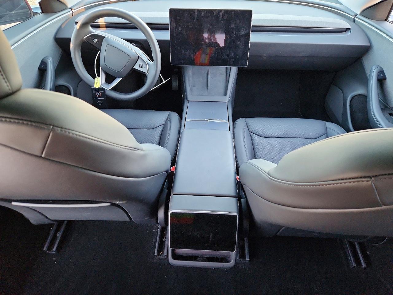 2024 TESLA MODEL 3 photo 8