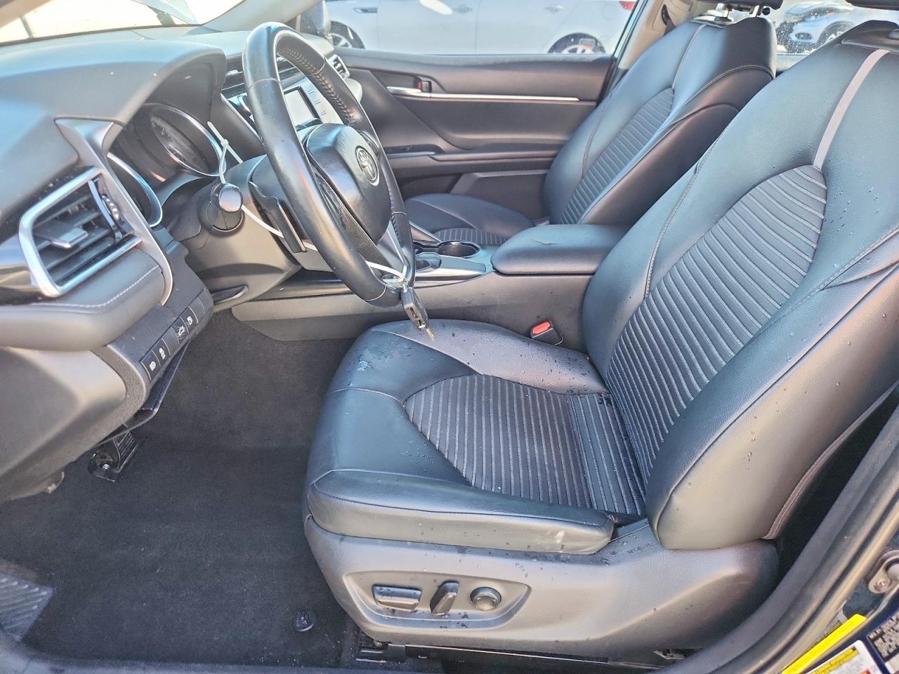 2018 TOYOTA CAMRY SE photo 7