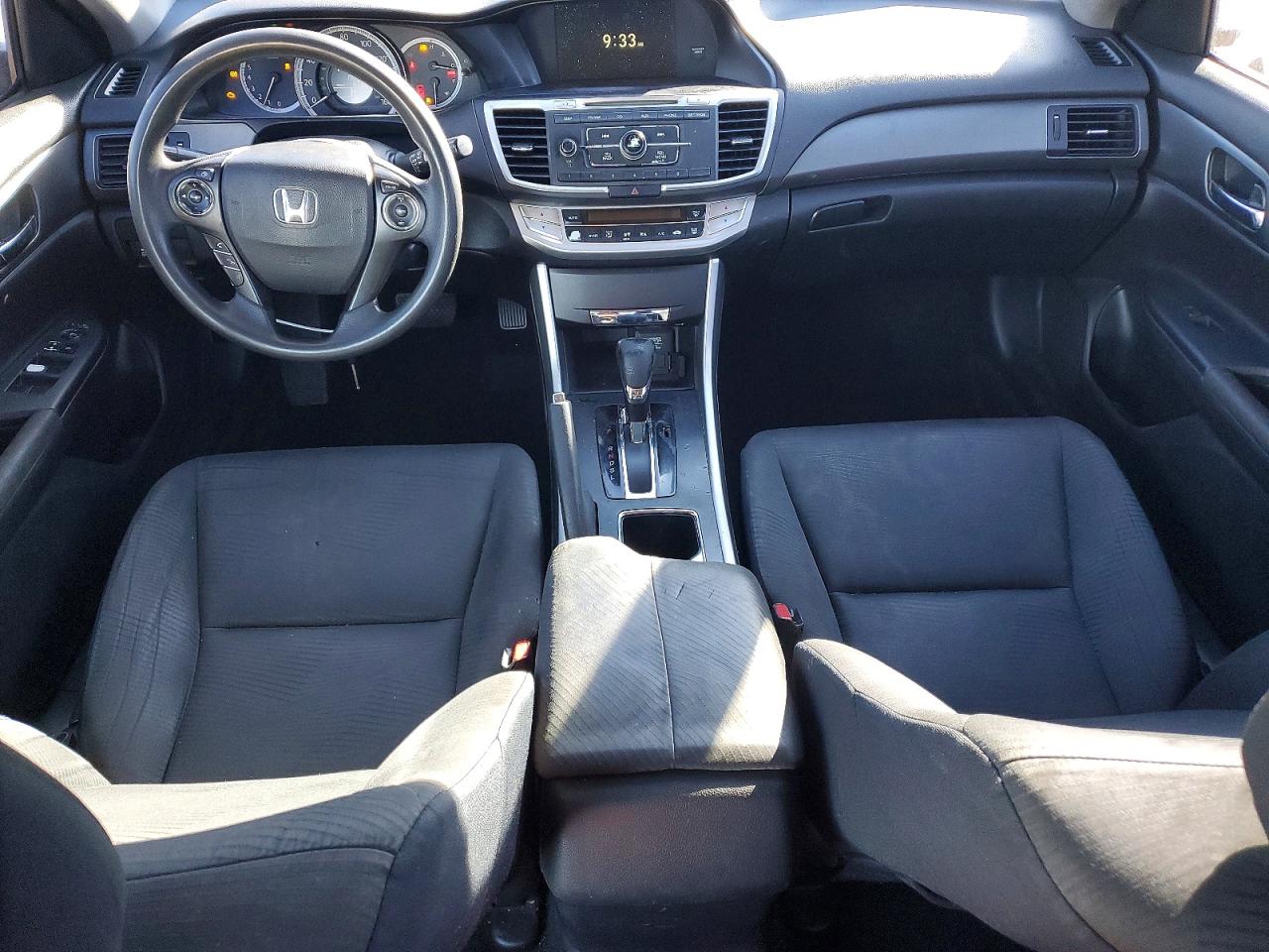 2015 HONDA ACCORD LX photo 22