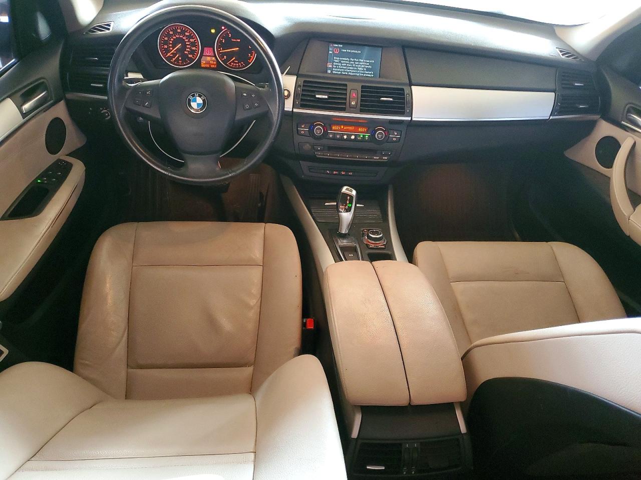 2012 BMW X5 XDRIVE35I photo 8