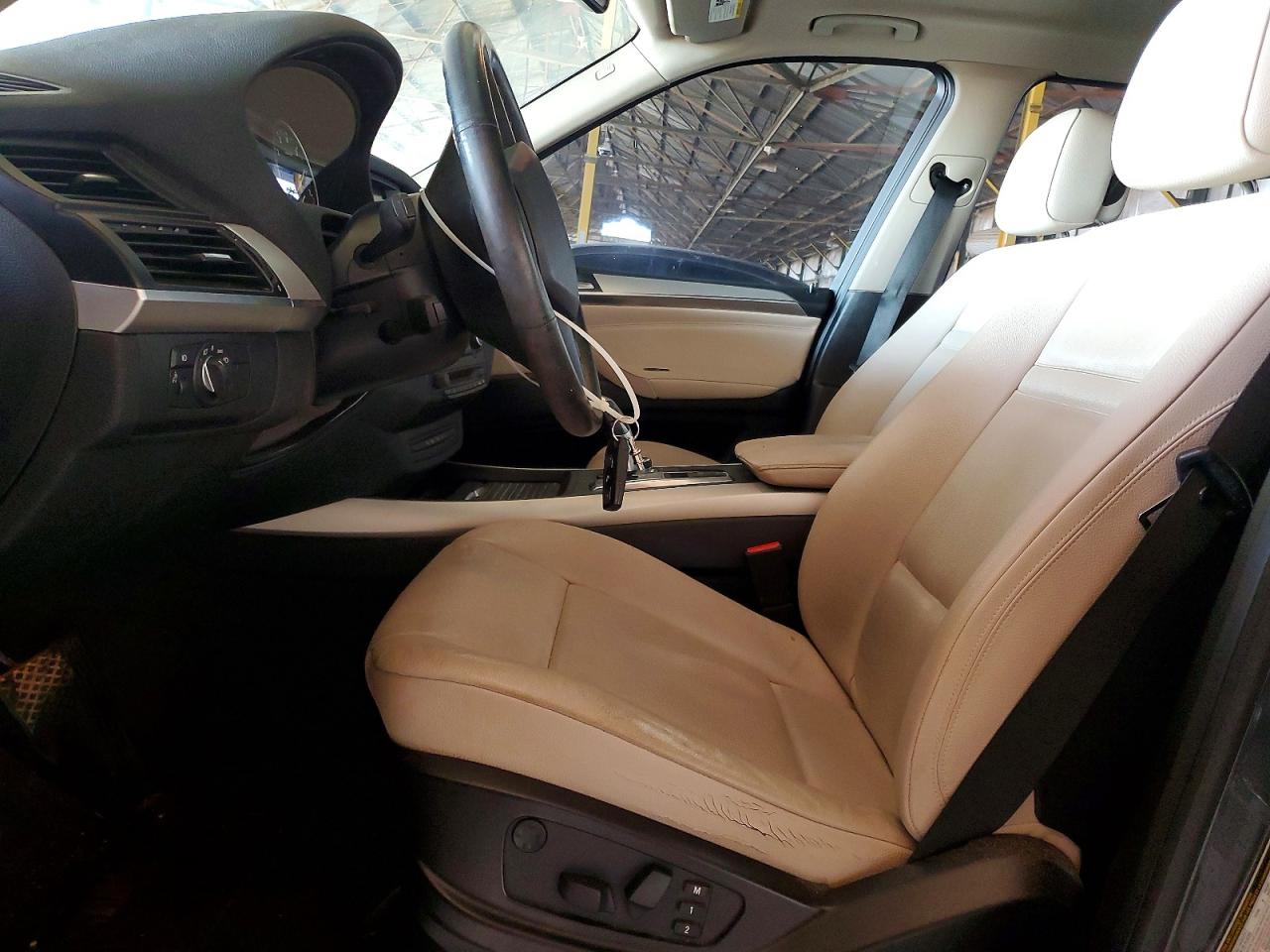 2012 BMW X5 XDRIVE35I photo 7