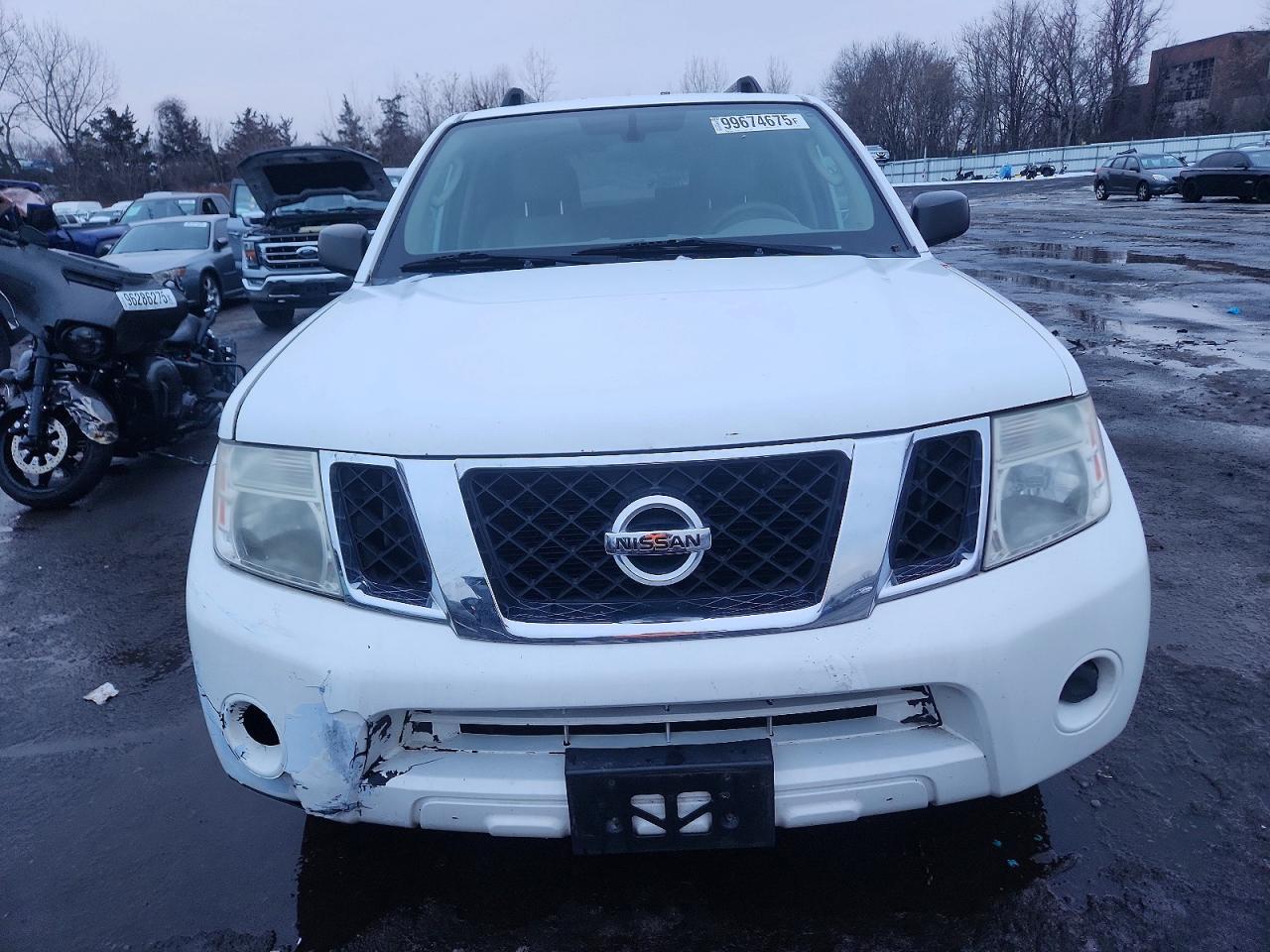 2012 NISSAN PATHFINDER S photo 5