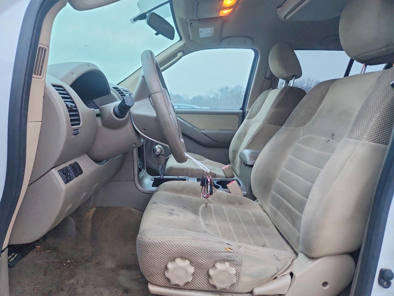 2012 NISSAN PATHFINDER S photo 7