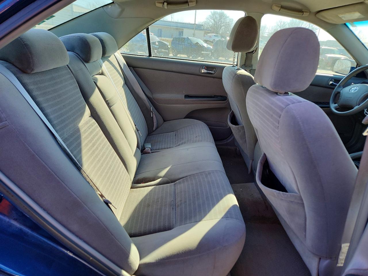 2005 TOYOTA CAMRY LE photo 10