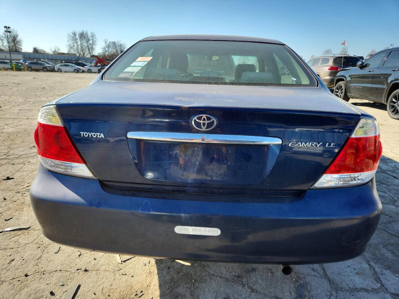 2005 TOYOTA CAMRY LE photo 6