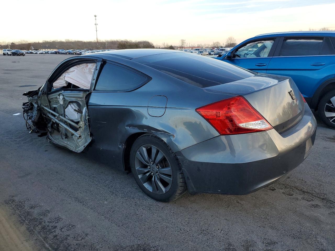 2011 HONDA ACCORD LX-S photo 2