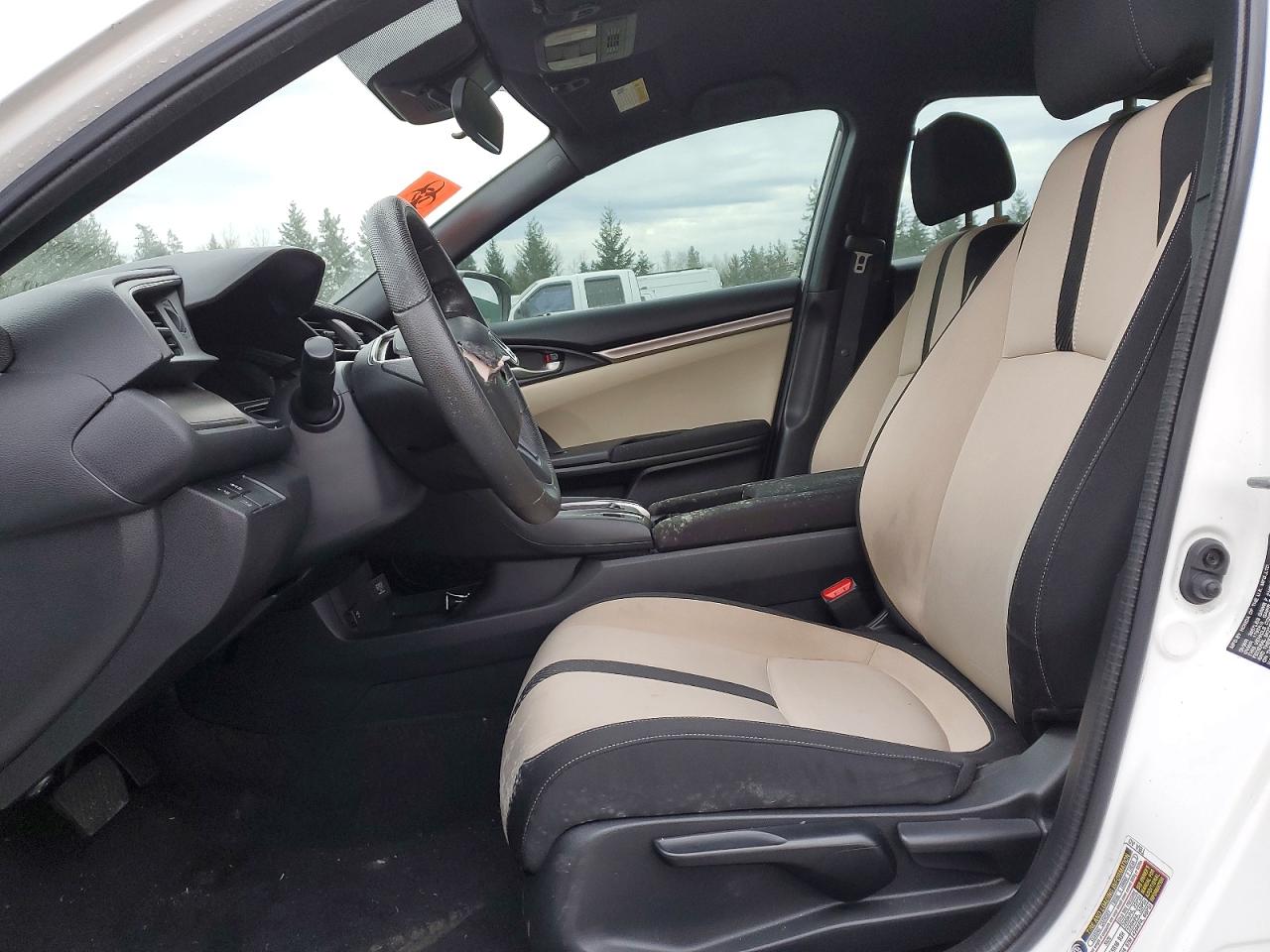 2017 HONDA CIVIC LX photo 7